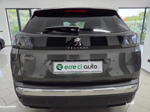 PEUGEOT 3008 usata, con Airbag