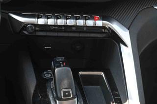 PEUGEOT 3008 usata, con Vetri oscurati