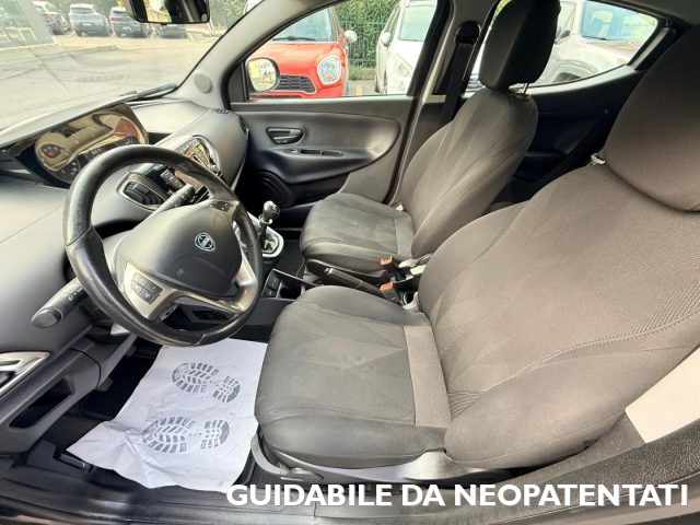 LANCIA Ypsilon usata, con Chiusura centralizzata