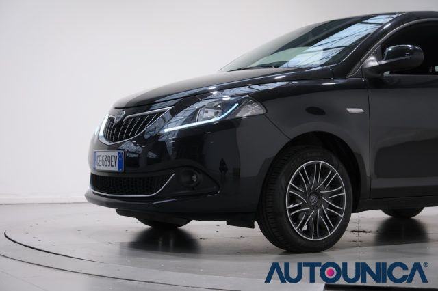 LANCIA Ypsilon usata, con ESP
