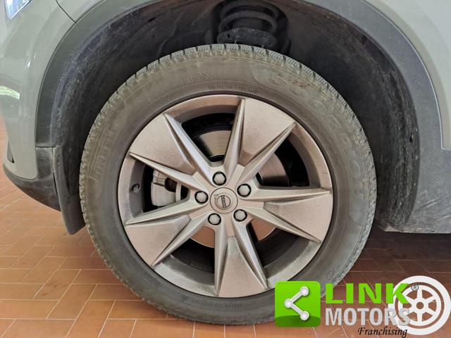 VOLVO XC40 usata 35