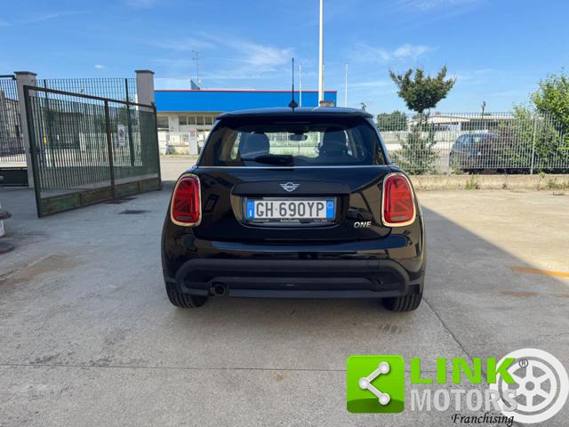 MINI One usata, con Autoradio