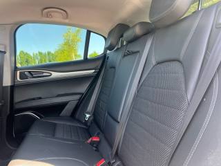 ALFA ROMEO Stelvio usata, con Alzacristalli elettrici