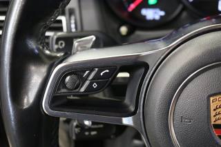 PORSCHE Macan usata, con Fari LED