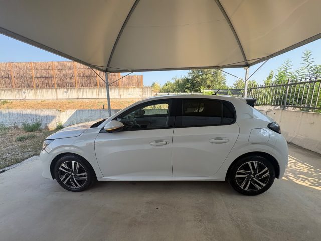PEUGEOT 208 usata, con Boardcomputer