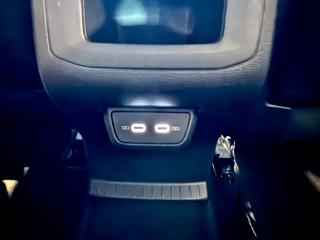 VOLKSWAGEN T-Cross usata, con Autoradio