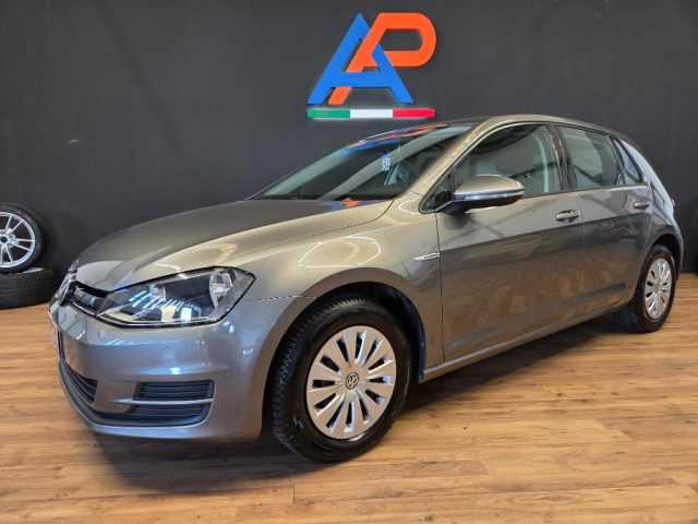 VOLKSWAGEN Golf usata, con ABS