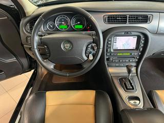 JAGUAR S-Type usata, con Controllo trazione