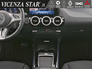 MERCEDES-BENZ GLA 180 usata, con Cerchi in lega