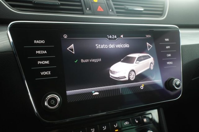 SKODA Superb usata 16