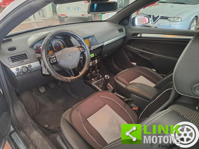 OPEL Astra usata, con Cerchi in lega