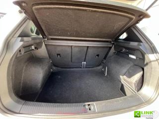 VOLKSWAGEN Tiguan usata, con Park Distance Control