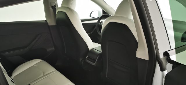 TESLA Model Y usata, con Sensore di pioggia