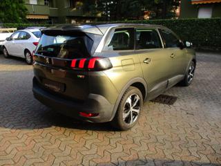 PEUGEOT 5008 usata, con Autoradio