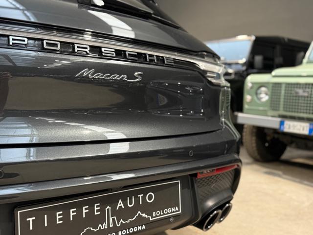 PORSCHE Macan usata, con Fari LED