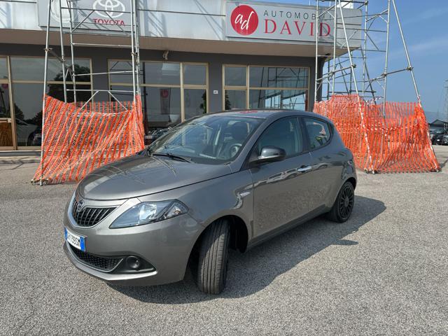 LANCIA Ypsilon usata, con Airbag