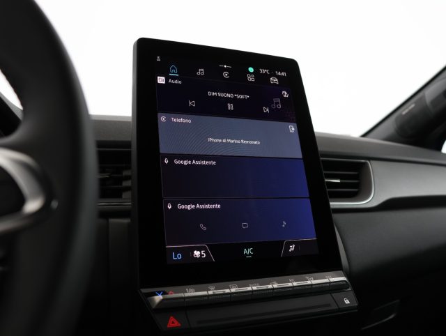 RENAULT Captur usata, con Touch screen