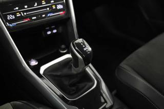 VOLKSWAGEN T-Roc usata, con Autoradio