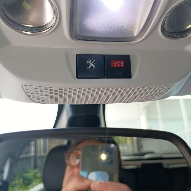 PEUGEOT 2008 usata, con Controllo trazione