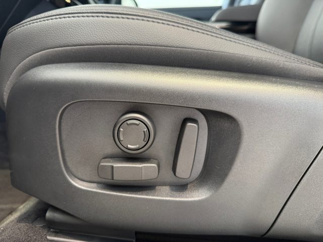 LAND ROVER Range Rover Evoque usata, con Regolazione elettrica sedili