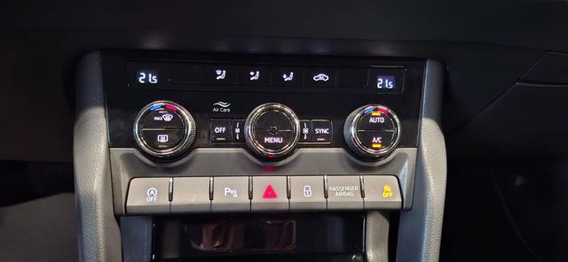 SKODA Karoq usata, con Specchietti laterali elettrici
