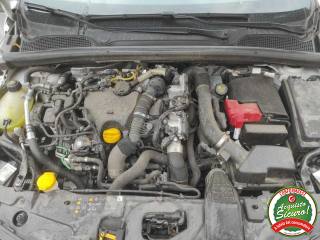 RENAULT Clio usata, con Specchietti laterali elettrici