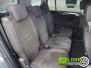 VOLKSWAGEN Touran usata 25