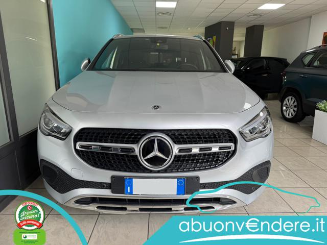 MERCEDES-BENZ GLA 200 usata, con Chiusura centralizzata