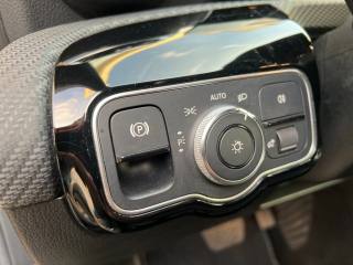 MERCEDES-BENZ A 180 usata 19