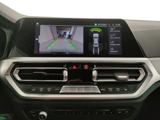 BMW 320 usata, con Leve al volante
