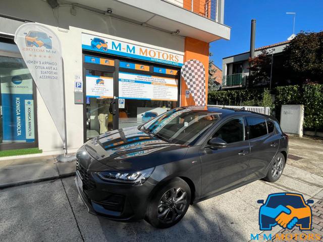 FORD Focus usata, con Specchietti laterali elettrici