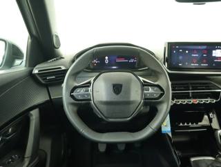 PEUGEOT 2008 usata, con Sedile posteriore sdoppiato