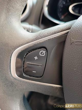 RENAULT Clio usata, con Sistema di navigazione