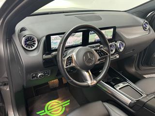 MERCEDES-BENZ GLA 180 usata, con Chiusura centralizzata