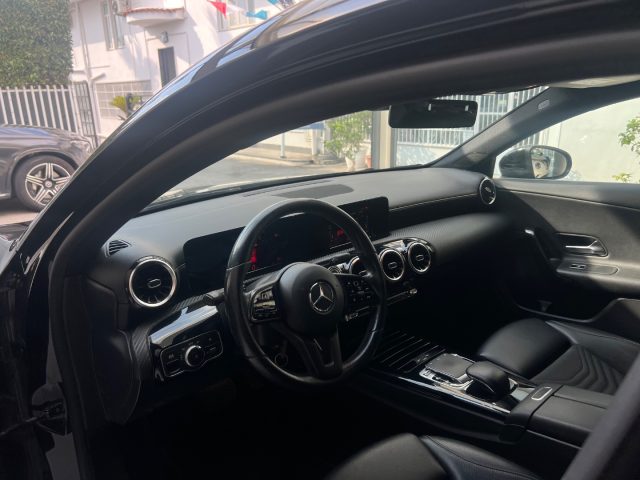 MERCEDES-BENZ A 180 usata, con MP3