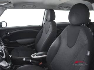 MINI Cooper D usata 8