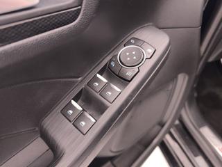 FORD Kuga usata, con Frenata d