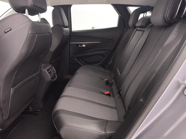 PEUGEOT 3008 usata, con Controllo elettronico della corsia