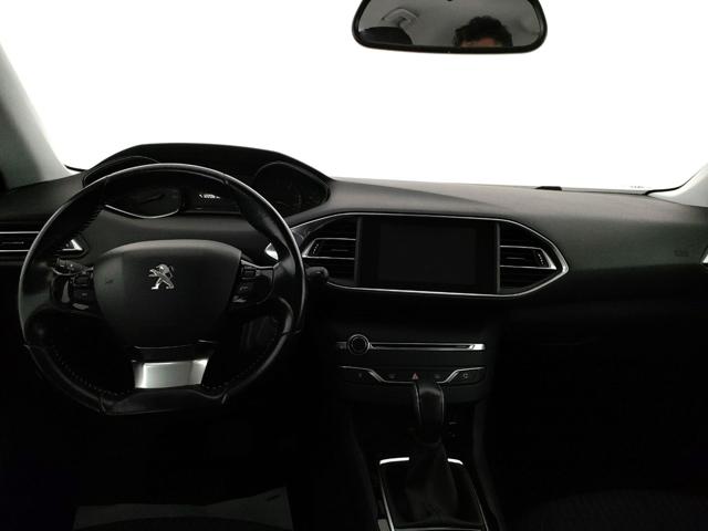 PEUGEOT 308 usata, con Boardcomputer