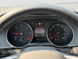 VOLKSWAGEN Passat usata 14