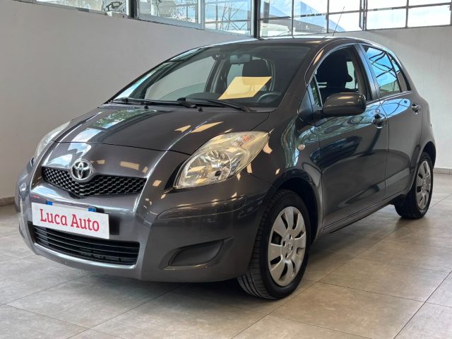 TOYOTA Yaris usata, con ABS
