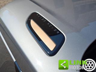 LAND ROVER Range Rover Velar usata, con Trazione integrale