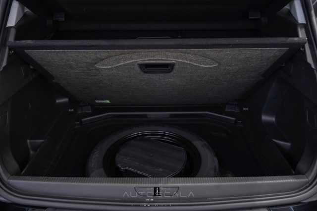 OPEL Grandland X usata, con Telecamera per parcheggio assistito