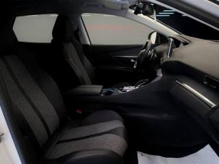 PEUGEOT 3008 usata 17