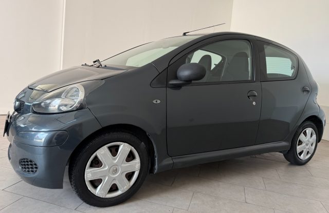 TOYOTA Aygo usata 2