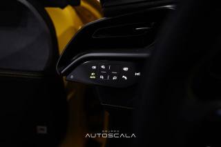 FERRARI SF90 usata 22