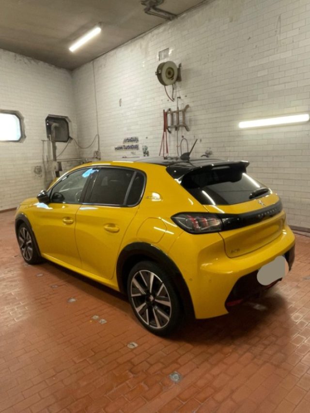 PEUGEOT 208 usata, con Cerchi in lega
