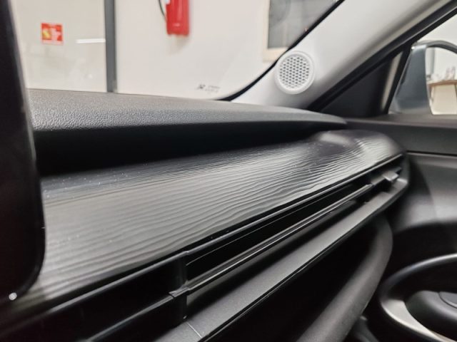 JEEP Avenger usata, con Fari LED