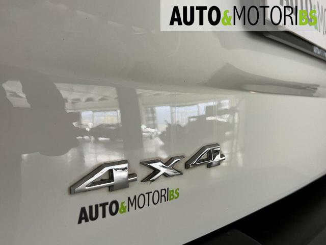 JEEP Renegade usata, con USB