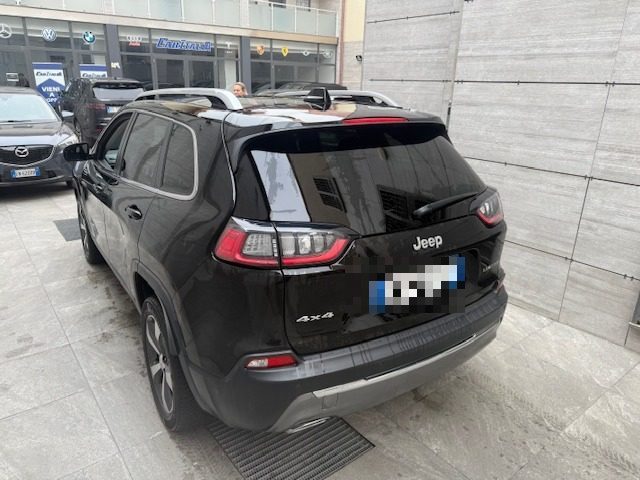 JEEP Cherokee usata, con Alzacristalli elettrici